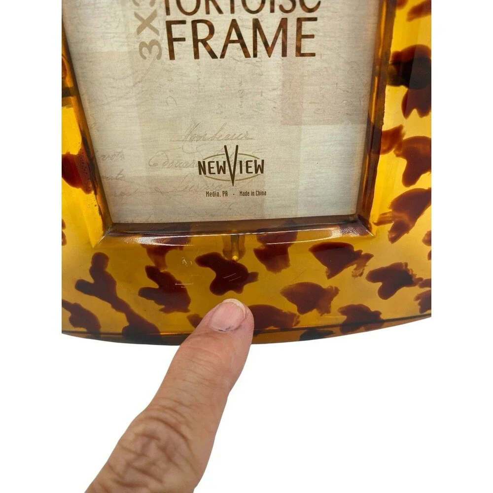 New View Tortoise Picture Frame Holds One 3 x 3